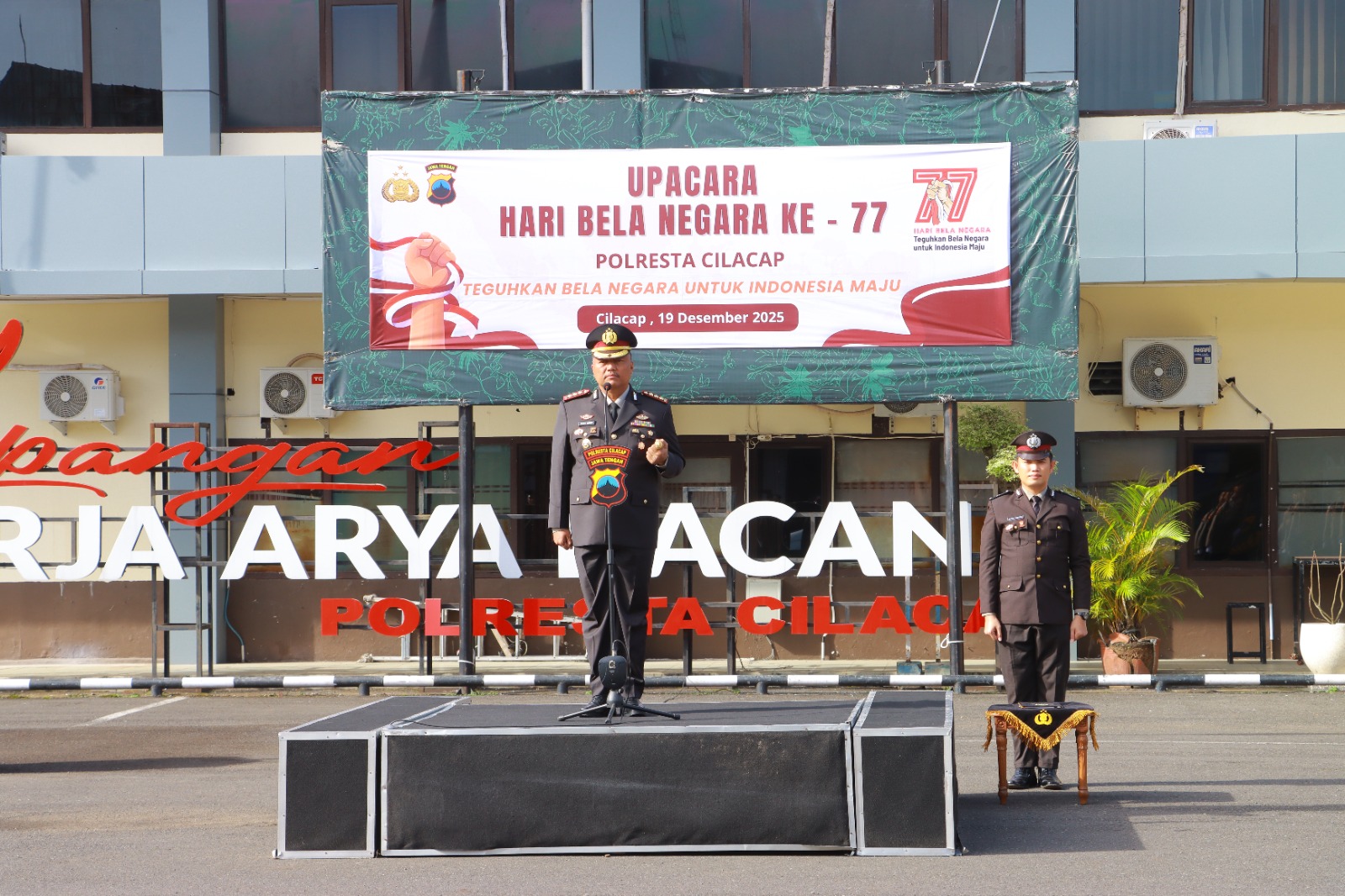 Toko Bude Pur: Jantung Kehidupan Sehari-hari di Kawunganten